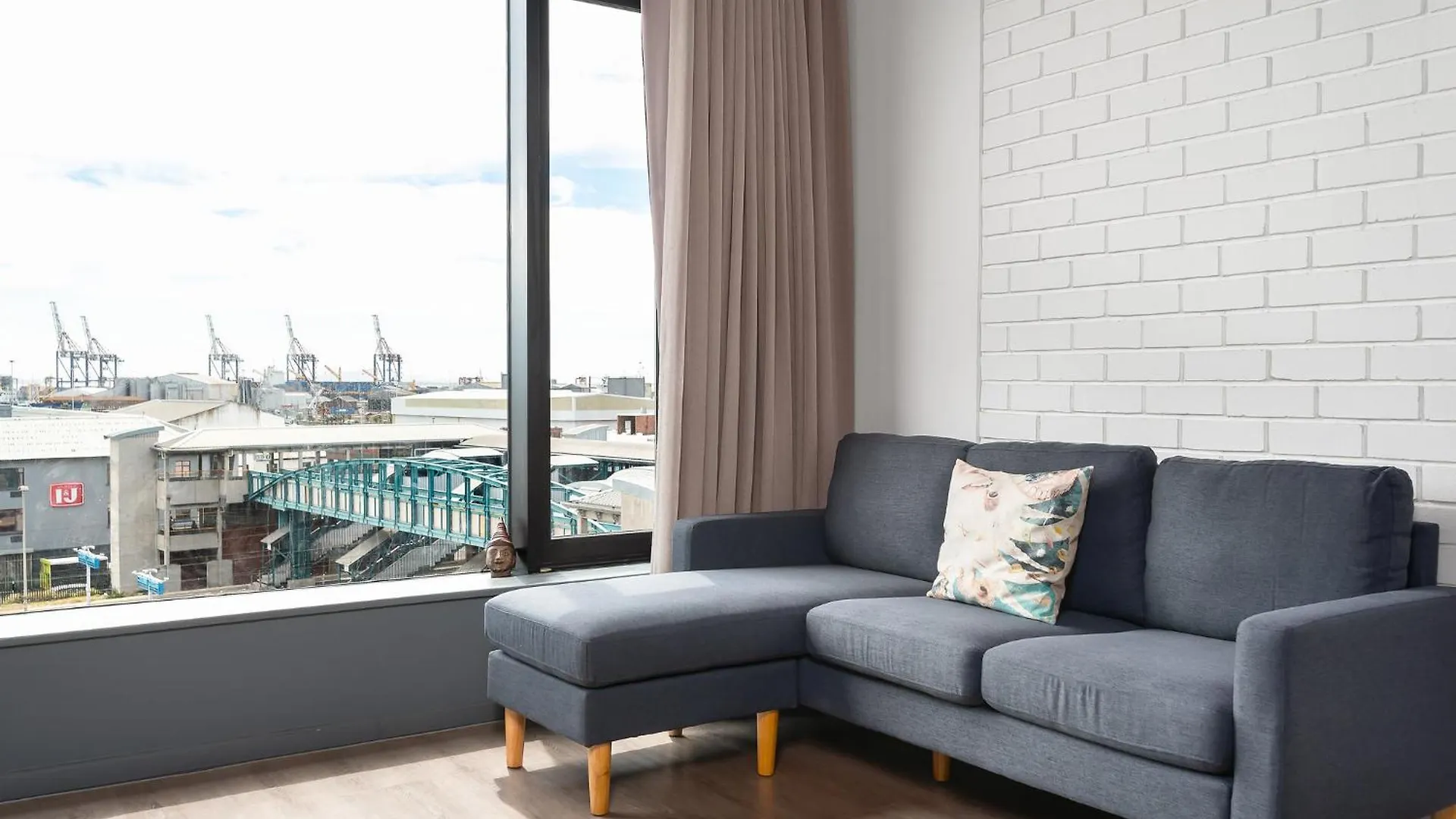Wex 1 Apartments In Woodstock Cape Town 0*,